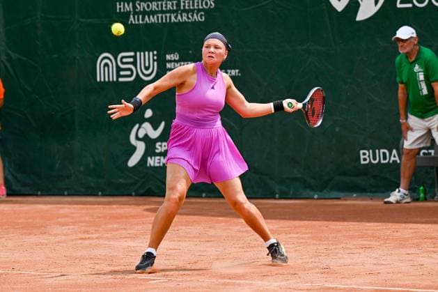 Diana Shnaider during the single match vs. Fanny Stollar (HUN) at the WTA250 Hungarian Gran Prix Tennis on 16th July 2024 at Romai Teniszakademia, Budapest, Hungary  Copyright: xVincenzoxOrlando IPAxSportx xipax xx IPA_48034396 IPA_Agency_IPA48034396
