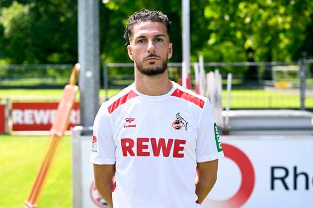 Leart Pacarada 1 FC Köln 2 BL, portrait date 2024 2025