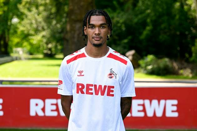 Damian Downs 1 FC Köln 2 BL, portrait date 2024 2025