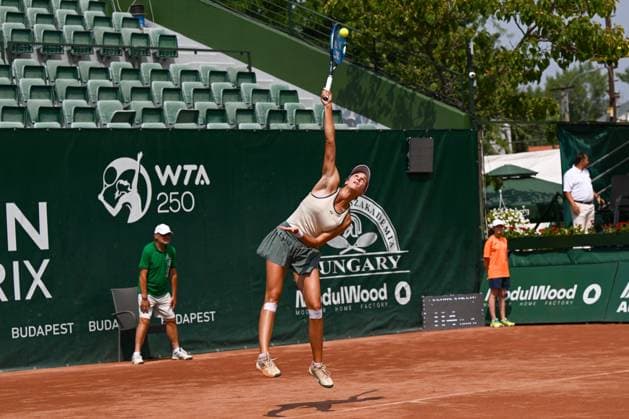 Anca todoni (ROU) during the single match vs. Xiyu Wang (CHN) at the WTA250 Hungarian Gran Prix Tennis on 16th July 2024 at Romai Teniszakademia, Budapest, Hungary  Copyright: xVincenzoxOrlando IPAxSportx xipax xx IPA_48035965 IPA_Agency_IPA48035965