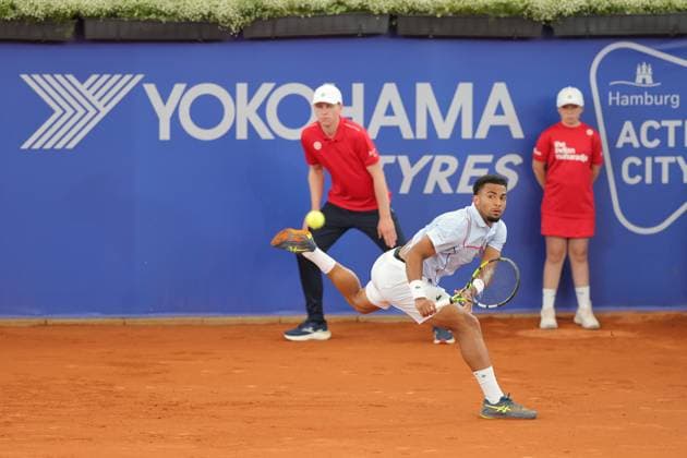 Tennis Men ATP, Tennis Men Tour 500 European Open Hamburg, Hamburg Open ATP 500 2024 , 16 07 2024, Arthur Fils FRA hits a backhand Copyright: FernandoxSoares