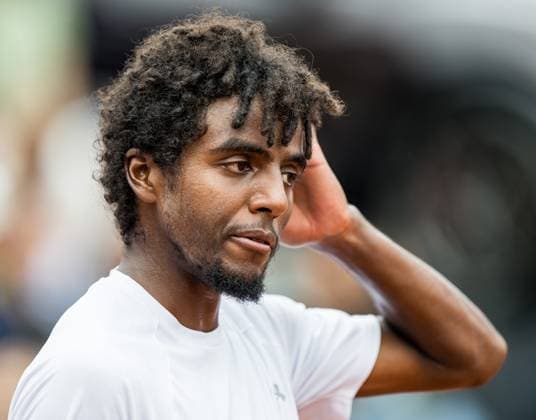 240716 Elias Ymer of Sweden looks dejected during day 2 of the Nordea Open on July 16, 2024 in Bastad Photo Niclas Jönsson BILDBYRAN COP 273 NO0284 tennis atp 250 nordea open day 2 bbeng depp  Copyright: NICLASxJÖNSSON BB240716NO025