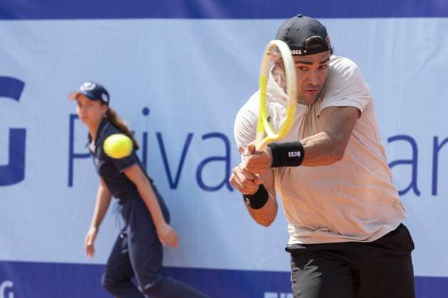 Gstaad Switzerland, 07 16 2024: Matteo Berrettini (ITA) in action during EFG Swiss Open. during EFG Gstaad Swiss Open ATP, Tennis Herren 250, International Tennis match in Gstaad, Switzerland, July 16 2024  Copyright: xPatrickxDancel IPAxSportx xipa-ax xx IPA_48039146 IPA_Agency_IPA48039146
