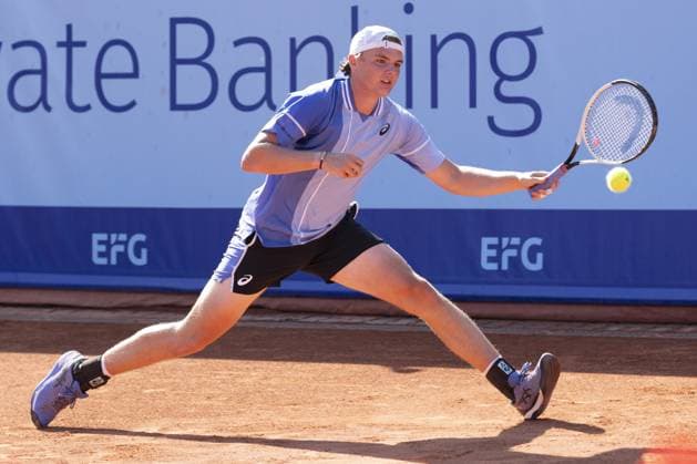 Gstaad Switzerland, 07 16 2024: Dominic Stricker (SUI) in action during EFG Swiss Open. during EFG Gstaad Swiss Open ATP, Tennis Herren 250, International Tennis match in Gstaad, Switzerland, July 16 2024  Copyright: xPatrickxDancel IPAxSportx xipa-ax xx IPA_48040714 IPA_Agency_IPA48040714