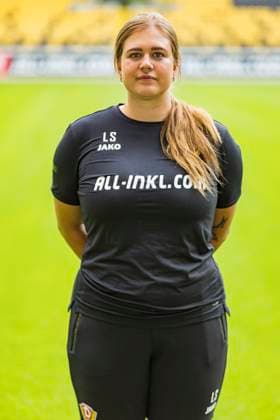 16 07 2024, xomx, Fußball 3 Liga, Dynamo Dresden Fototermin Saison 2024 25, Porträttermin 2024 2025 emspor, Bild Laura Seifert Physiotherapeutin Portrait, Portraet, DFL DFB REGULATIONS PROHIBIT ANY USE OF PHOTOGRAPHS as IMAGE SEQUENCES and or QUASI VIDEO Dresden