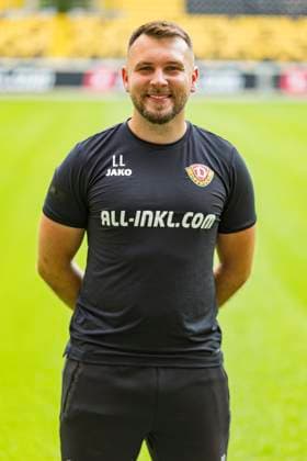16 07 2024, xomx, Fußball 3 Liga, Dynamo Dresden Fototermin Saison 2024 25, Porträttermin 2024 2025 emspor, Bild Justin Löwe Teammanager Portrait, Portraet, DFL DFB REGULATIONS PROHIBIT ANY USE OF PHOTOGRAPHS as IMAGE SEQUENCES and or QUASI VIDEO Dresden