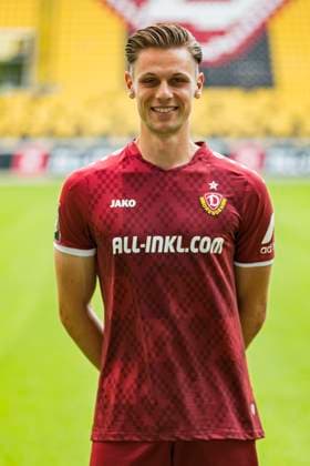 16 07 2024, xomx, Fußball 3 Liga, Dynamo Dresden Fototermin Saison 2024 25, Porträttermin 2024 2025 emspor, Bild Daniel Mesenhöler 37 Portrait, Portraet, DFL DFB REGULATIONS PROHIBIT ANY USE OF PHOTOGRAPHS as IMAGE SEQUENCES and or QUASI VIDEO Dresden