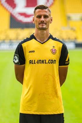 16 07 2024, xomx, Fußball 3 Liga, Dynamo Dresden Fototermin Saison 2024 25, Porträttermin 2024 2025 emspor, Bild Stefan Kutschke 30 Portrait, Portraet, DFL DFB REGULATIONS PROHIBIT ANY USE OF PHOTOGRAPHS as IMAGE SEQUENCES and or QUASI VIDEO Dresden