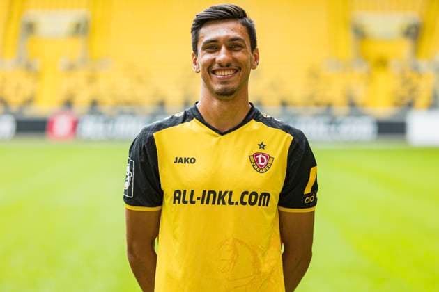 16 07 2024, xomx, Fußball 3 Liga, Dynamo Dresden Fototermin Saison 2024 25, Porträttermin 2024 2025 emspor, Bild Claudio Kammerknecht 15 Portrait, Portraet, DFL DFB REGULATIONS PROHIBIT ANY USE OF PHOTOGRAPHS as IMAGE SEQUENCES and or QUASI VIDEO Dresden