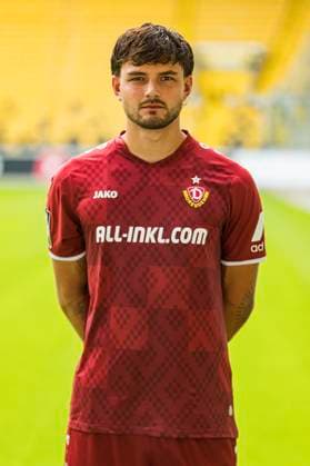 16 07 2024, xomx, Fußball 3 Liga, Dynamo Dresden Fototermin Saison 2024 25, Porträttermin 2024 2025 emspor, Bild Tim Schreiber 1 Portrait, Portraet, DFL DFB REGULATIONS PROHIBIT ANY USE OF PHOTOGRAPHS as IMAGE SEQUENCES and or QUASI VIDEO Dresden