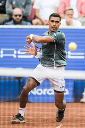240717 Thiago Monteiro of Brazil and during day 3 of the Nordea Open on July 17, 2024 in Bastad Photo Niclas Jönsson BILDBYRAN COP 273 NO0287 tennis atp 250 nordea open bbeng  Copyright: NICLASxJÖNSSON BB240717NO010