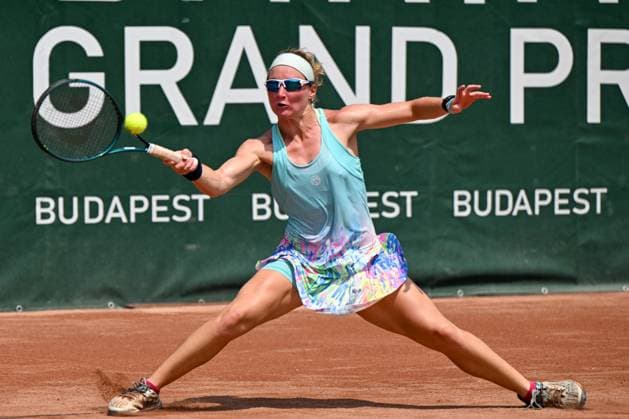 Carole Monnet (FRA) during the single match vs. Suzan Lamens (NED) at the WTA250 Hungarian Gran Prix Tennis on 17th July 2024 at Romai Teniszakademia, Budapest, Hungary  Copyright: xVincenzoxOrlando IPAxSportx xipax xx IPA_48067152 IPA_Agency_IPA48067152
