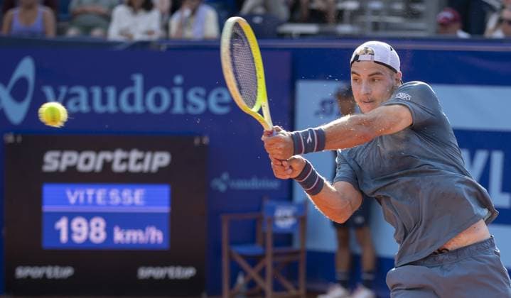 Gstaad Switzerland, 07 17 2024: Jan-Lennard Struff (GER) in action during EFG Swiss Open. during EFG Swiss Open Gstaad, International Tennis match in Gstaad, Switzerland, July 17 2024  Copyright: xPatrickxDancel IPAxSportx xipa-ax xx IPA_48072482 IPA_Agency_IPA48072482