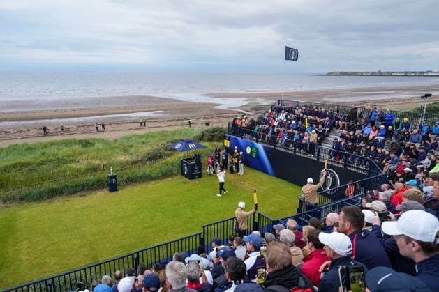 Jason Leonard (USA) plays the first tee shot of the 2024 Open Championship at 06:35. The British Open Championship, Day One, Golf, Royal Troon, Troon, UK - 18 July 2024  Copyright: xStuartxWallace Shutterstockx 14588001d