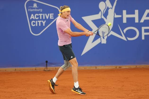 Tennis Men ATP, Tennis Men Tour 500 European Open Hamburg, Hamburg Open ATP 500 2024 , 17 07 2024 , Alexander Zverev GER plays a backhand Copyright: FernandoxSoares