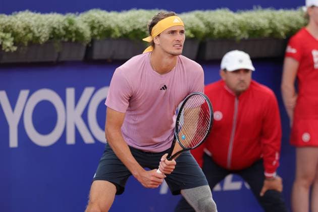Tennis Men ATP, Tennis Men Tour 500 European Open Hamburg, Hamburg Open ATP 500 2024 , 17 07 2024 , Alexander Zverev GER waits to serve Copyright: FernandoxSoares
