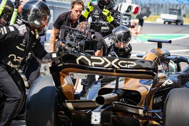 Camera gear APEX APXGP backstage of the Team crew filming a pitstop pit stop for the F1 movie by Apple Studios Bruckheimer Films during the Formula 1 Hungarian Grand Prix 2024, 13th round of the 2024 Formula One World Championship, WM, Weltmeisterschaft from July 19 to 21, 2024 on the Hungaroring, in Mogyorod, Hungary - F1 - HUNGARIAN GRAND PRIX 2024 DPPI Panoramic  240718_R11_UNGHERIA_DP_AV6_3063
