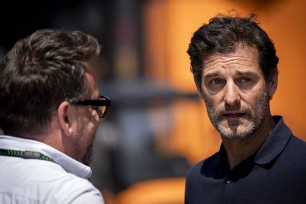 BUDAPEST - Mark Webber arrives at the Hungaroring Circuit in the run-up to the Hungarian Grand Prix. ANP SANDER KONING xVIxANPxSportx xxANPxIVx 503710533 originalFilename: 503710533.jpg