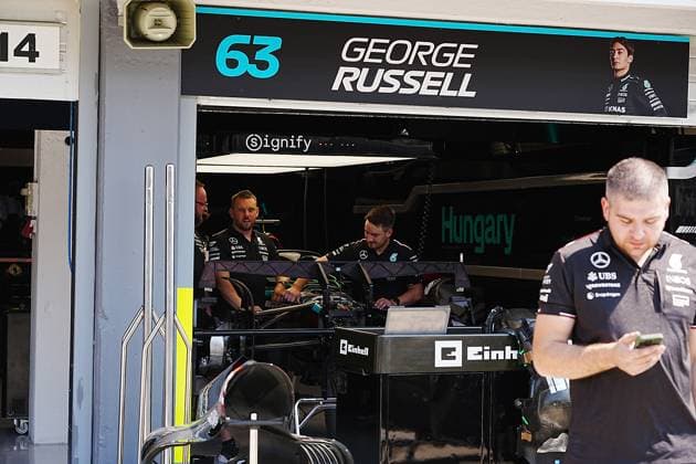 18 07 2024, Hungaroring, Budapest, FORMULA 1 HUNGARIAN GRAND PRIX 2024 , pictured The car of George Russell GBR , Mercedes AMG Petronas Formula One Team is being prepared for the race Defodi 506 20240718 hbr 0134 Defodi-506