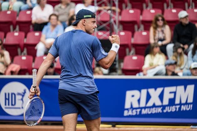 240718 Tallon Griekspoor of Netherland celebrates during day 4 of the Nordea Open on July 18, 2024 in Bastad Photo Niclas Jönsson BILDBYRAN COP 273 NO0288 tennis atp 250 nordea open bbeng jubel  Copyright: NICLASxJÖNSSON BB240718NO013