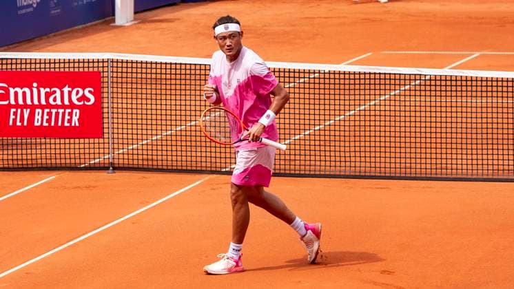 18 07 2024, ATP 500, Tennis, Men, Hamburg Open, Hamburg, Round of 16, Flavio Cobolli Italy Zhizhen Zhang China Zhizhen Zhang China cheers Hamburg Tennis Stadium Am Rothenbaum Hamburg Germany