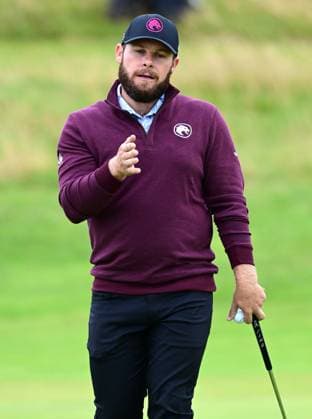 Tyrrell Hatton blows up after another putt doesn t drop on the 15th Green The British Open Championship, Day One, Golf, Royal Troon, Troon, UK - 18 July 2024  Copyright: xGreigxCowie Shutterstockx 14587994ae