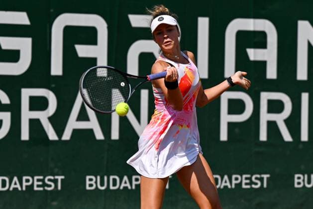 Hungary: Ekaterina Makarova during the round 16 match vs. Diana Shnaider at the WTA250 Hungarian Gran Prix Tennis on 18th July 2024 at Romai Teniszakademia, Budapest, Hungary International Tennis match - WTA, Tennis Damen Hungarian Grand Prix - Round of 16 and Quarter finals  - ZUMAp169 20240718_zsa_p169_130 Copyright: xVincenzoxOrlando IPAxSportx