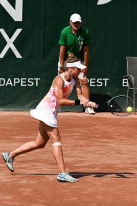 Hungary: Ekaterina Makarova during the round 16 match vs. Diana Shnaider at the WTA250 Hungarian Gran Prix Tennis on 18th July 2024 at Romai Teniszakademia, Budapest, Hungary International Tennis match - WTA, Tennis Damen Hungarian Grand Prix - Round of 16 and Quarter finals  - ZUMAp169 20240718_zsa_p169_132 Copyright: xVincenzoxOrlando IPAxSportx