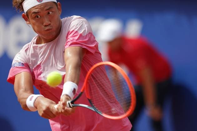 Tennis Men ATP, Tennis Men Tour 500 European Open Hamburg, Hamburg Open ATP 500 2024 , 18 07 2024 , Zhizhen Zhang CHN plays a backhand Copyright: FernandoxSoares