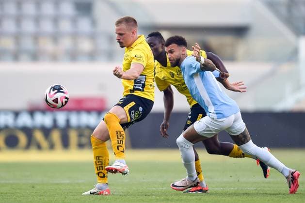 240718 Per Frick of Elfsborg during the UEFA Europa League between qualification match Pafos and Elfsborg on July 18, 2024 in Limassol Photo Alex Nicodim BILDBYRAN COP 282 AN0007 fotboll football soccer fotball uefa europa league pafos elfsborg bbeng  Copyright: ALEXxNICODIM BB240718BB599