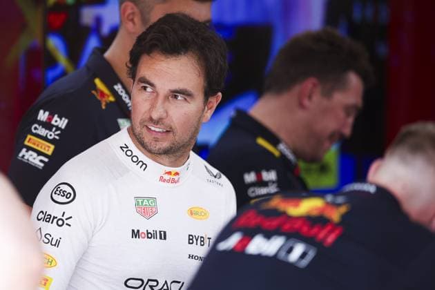 PEREZ Sergio (mex), Red Bull Racing RB20, portrait during the Formula 1 Hungarian Grand Prix 2024, 13th round of the 2024 Formula One World Championship, WM, Weltmeisterschaft from July 19 to 21, 2024 on the Hungaroring, in Mogyorod, Hungary - F1 - HUNGARIAN GRAND PRIX 2024 DPPI Panoramic  240718_R11_UNGHERIA_DP_EA012123