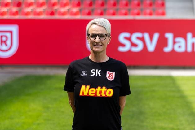 18 07 2024, Football, GER, Season 2024 2025, 2 Liga,Press event, SSV Jahn Regensburg Katja Schöppl SSV Jahn Regensburg, 2 BL, Porträttermin 2024 2025 DFL REGULATIONS PROHIBIT ANY USE OF PHOTOGRAPHS AS IMAGE SEQUENCES AND OR QUASI VIDEO Regensburg Bavaria Germany Jahnstadion Regensburg