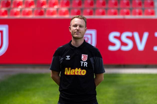 18 07 2024, Football, GER, Season 2024 2025, 2 Liga,Press appointment, SSV Jahn Regensburg Tobias Rutzinger SSV Jahn Regensburg, 2 BL, Porträttermin 2024 2025 DFL REGULATIONS PROHIBIT ANY USE OF PHOTOGRAPHS AS IMAGE SEQUENCES AND OR QUASI VIDEO Regensburg Bavaria Germany Jahnstadion Regensburg