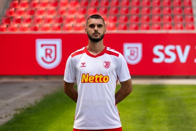 18 07 2024, Football, GER, Season 2024 2025, 2 Liga,Press appointment, SSV Jahn Regensburg Rasim Bulic SSV Jahn Regensburg, 2 BL, Porträttermin 2024 2025 DFL REGULATIONS PROHIBIT ANY USE OF PHOTOGRAPHS AS IMAGE SEQUENCES AND OR QUASI VIDEO Regensburg Bayern Germany Jahnstadion Regensburg