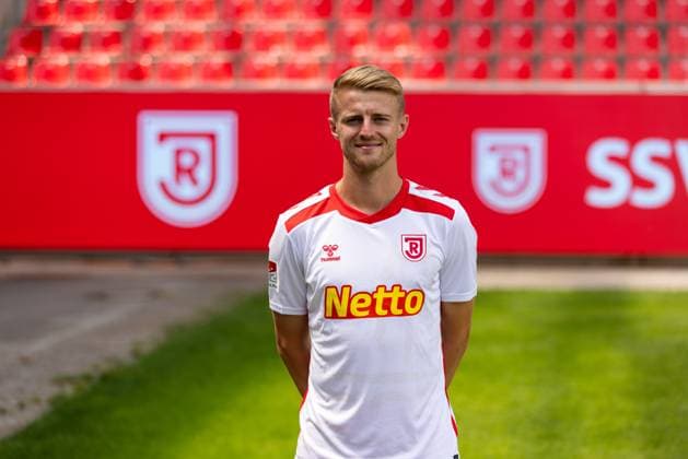 18 07 2024, Football, GER, Season 2024 2025, 2 Liga,Press appointment, SSV Jahn Regensburg Sebastian Ernst SSV Jahn Regensburg, 2 BL, Porträttermin 2024 2025 DFL REGULATIONS PROHIBIT ANY USE OF PHOTOGRAPHS AS IMAGE SEQUENCES AND OR QUASI VIDEO Regensburg Bavaria Germany Jahnstadion Regensburg