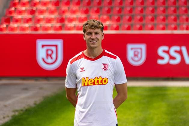 18 07 2024, Football, GER, Season 2024 2025, 2 Liga,Press appointment, SSV Jahn Regensburg Dejan Galjen SSV Jahn Regensburg, 2 BL, Porträttermin 2024 2025 DFL REGULATIONS PROHIBIT ANY USE OF PHOTOGRAPHS AS IMAGE SEQUENCES AND OR QUASI VIDEO Regensburg Bayern Germany Jahnstadion Regensburg