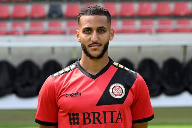18 07 2024, xjhx, Fußball 3 Liga, SV Wehen Wiesbaden Fototermin Saison 2024 25, Porträttermin 2024 2025 emspor, v l Amin Farouk DFL DFB REGULATIONS PROHIBIT ANY USE OF PHOTOGRAPHS as IMAGE SEQUENCES and or QUASI VIDEO Wiesbaden