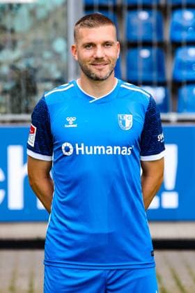 Robert Leipertz, 1 FC Magdeburg 2 Soccer Bundesliga portrait appointment 2 BL 2024 2025 official photo appointment 1 FC Magdeburg in the Avnet Arena in Magdeburg portrait, portrait, single picture, Germany, football, men, GER, 18 07 2024 Christian Schroedter