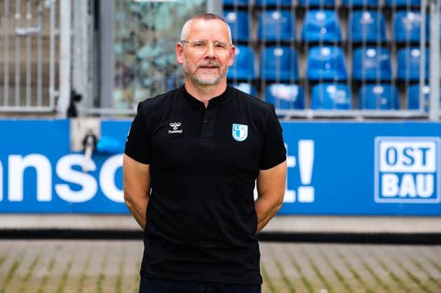 Team doctor Prof Dr med habil Christian Stärke, 1 FC Magdeburg 2 Fussball Bundesliga portrait appointment 2 BL 2024 2025 official photo appointment 1 FC Magdeburg in the Avnet Arena in Magdeburg portrait, portrait, single picture, Germany, football, men, GER, 18 07 2024 Christian Schroedter