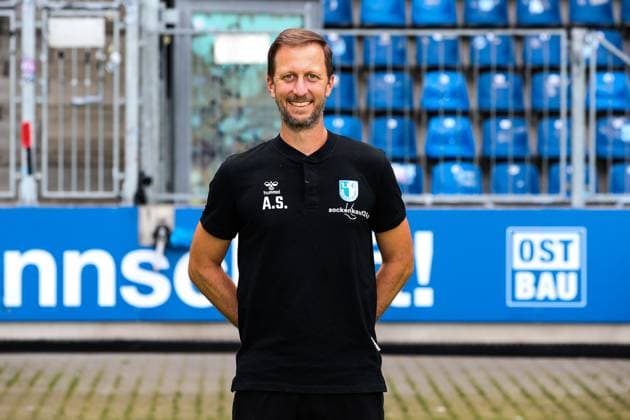 Co coach Andreas Schumacher, 1 FC Magdeburg 2 Football Bundesliga portrait appointment 2 BL 2024 2025 official photo appointment 1 FC Magdeburg in the Avnet Arena in Magdeburg portrait, portrait, single picture, Germany, football, men, GER, 18 07 2024 Christian Schroedter
