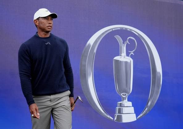 Tiger Woods on the 16th green. The British Open Championship, Day Two, Golf, Royal Troon, Troon, UK - 19 July 2024  Copyright: xStuartxWallace Shutterstockx 14588002d