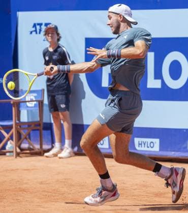 International Tennis match - EFG Swiss Open Gstaad Gstaad Switzerland, 07 19 2024: Jan-Lennard Struff (GER) in action during EFG Swiss Open. during EFG Swiss Open Gstaad, International Tennis match in Gstaad, Switzerland, July 19 2024 Gstaad Switzerland  Copyright: xIPAxSport ABACAx