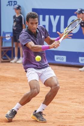 Gstaad Switzerland, 07 19 2024: Felix Auger-Aliassime (CAN) in action during EFG Swiss Open. during EFG Swiss Open Gstaad, International Tennis match in Gstaad, Switzerland, July 19 2024  Copyright: xPatrickxDancel IPAxSportx xipa-ax xx IPA_48121187 IPA_Agency_IPA48121187