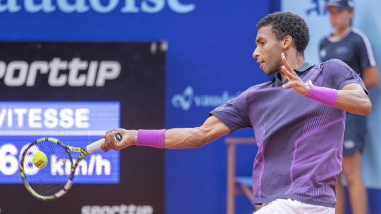 Gstaad Switzerland, 07 19 2024: Felix Auger-Aliassime (CAN) in action during EFG Swiss Open. during EFG Swiss Open Gstaad, International Tennis match in Gstaad, Switzerland, July 19 2024  Copyright: xPatrickxDancel IPAxSportx xipa-ax xx IPA_48121209 IPA_Agency_IPA48121209
