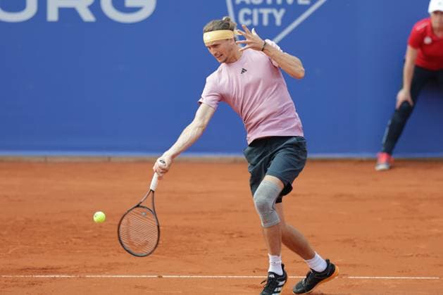 Tennis Men ATP, Tennis Men Tour 500 European Open Hamburg, Hamburg Open ATP 500 2024 , 19 07 2024 , Alexander Zverev GER plays a forehand Copyright: FernandoxSoares