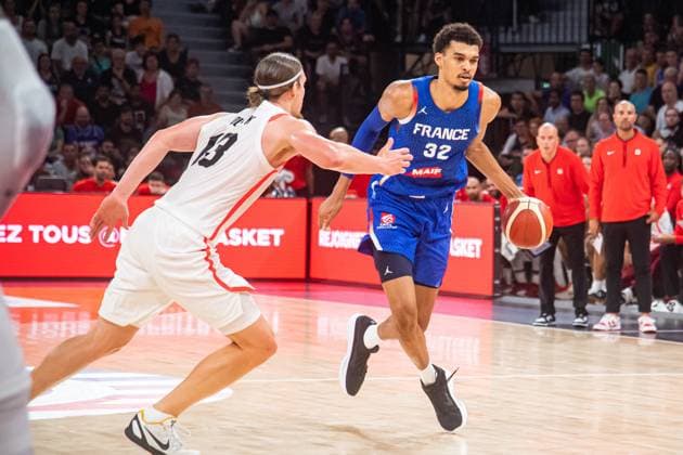 Sport Bilder des Tages Victor Wembanyama (France) BASKET : France x Canada - Match de preparation JO - 19 07 2024 BaptisteAutissier Panoramic 