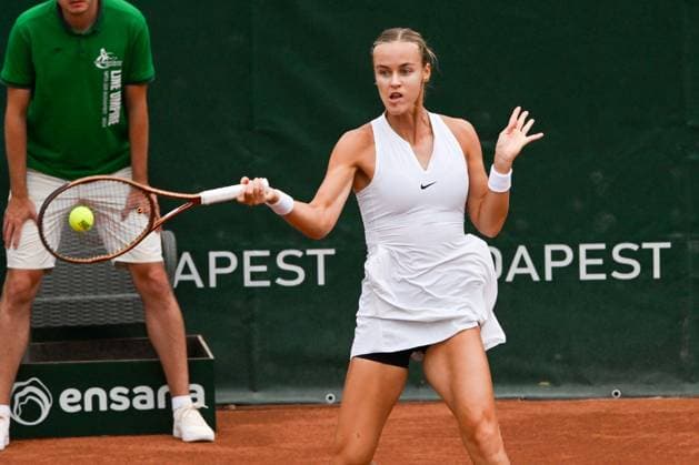 Anna Karolina Schmiedlova (SVK) during the quarter finals match vs. Aliaksandra Sasnovich at the WTA250 Hungarian Gran Prix Tennis on 19th July 2024 at Romai Teniszakademia, Budapest, Hungary  Copyright: xVincenzoxOrlando IPAxSportx xipax xx IPA_48134606 IPA_Agency_IPA48134606