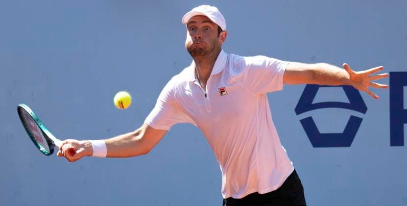July 20, 2024, Gstaad, Bern, Switzerland: Gstaad Switzerland, 07 20 2024: QUENTIN HALYS of France against JAN-LENNARD STRUFF of Germany during the semi-finals of EFG Swiss Open Gstaad ATP, Tennis Herren 250, EFG Swiss Open Gstaad-ATP 250 took place at Roy Emerson Arena in Gstaad, which is located in the famous ski resort of Gstaad and which is located in the Bernese Oberland. QUENTIN HALYS won 6-3, 7-6. Gstaad Switzerland - ZUMAd206 20240720_zip_d206_006 Copyright: xEricxDubostx