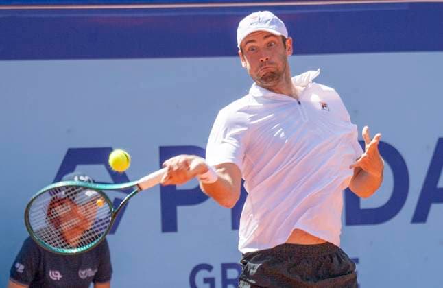 July 20, 2024, Gstaad, Bern, Switzerland: Gstaad Switzerland, 07 20 2024: QUENTIN HALYS of France against JAN-LENNARD STRUFF of Germany during the semi-finals of EFG Swiss Open Gstaad ATP, Tennis Herren 250, EFG Swiss Open Gstaad-ATP 250 took place at Roy Emerson Arena in Gstaad, which is located in the famous ski resort of Gstaad and which is located in the Bernese Oberland. QUENTIN HALYS won 6-3, 7-6. Gstaad Switzerland - ZUMAd206 20240720_zip_d206_011 Copyright: xEricxDubostx