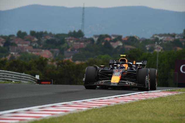 July 20, 2024, Budapest, Budapest, Hungary: Sergio Perez of Red Bull on the third free practice session of the 2024 Formula 1 Hungarian Grand Prix held on the Hungaroring. Budapest Hungary - ZUMAs291 20240720_zip_s291_008 Copyright: xBalintxSzentgallayx
